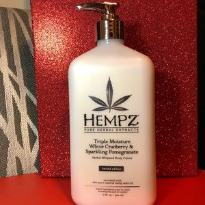 Hempz White Cranberry & Sparkling Pomegranate
